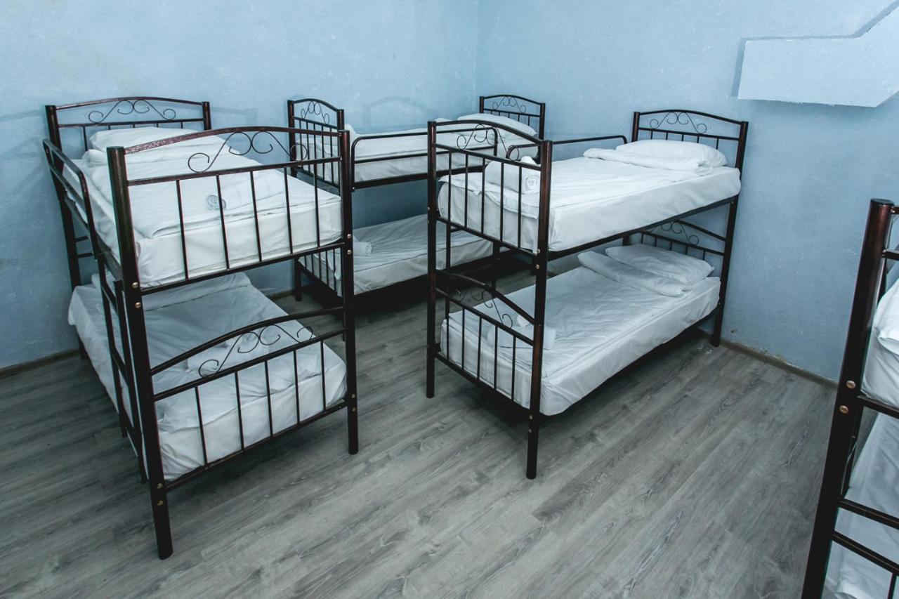 Sherlock Holmes Hostel Baku Eksteriør bilde